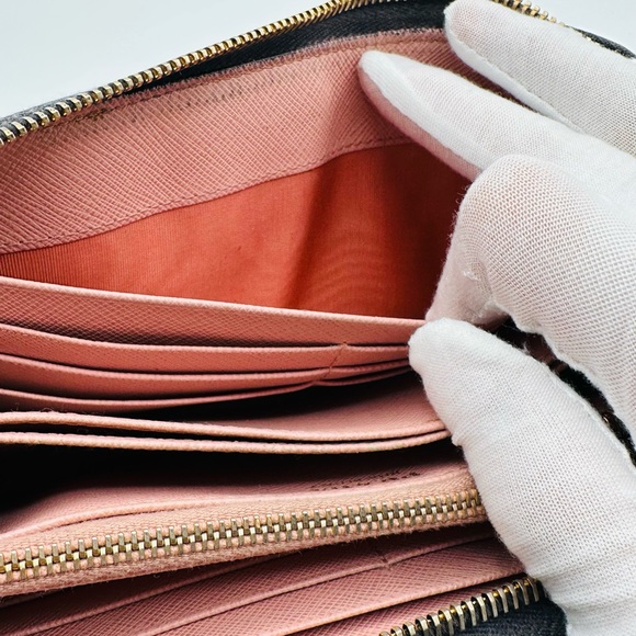 Prada Saffiano Zip Around Wallet - Picture 9 of 9